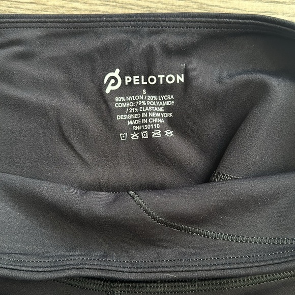 Peloton Set - Picture 3 of 4